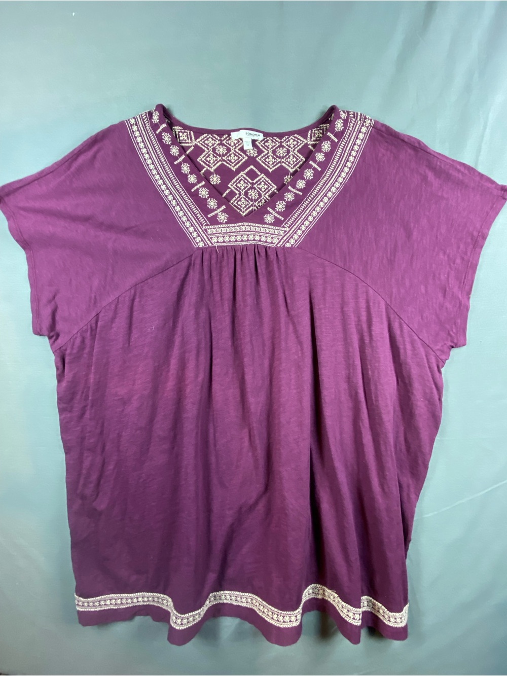 Sonoma plumWomen's Embroidered V-Neck Top in Plum